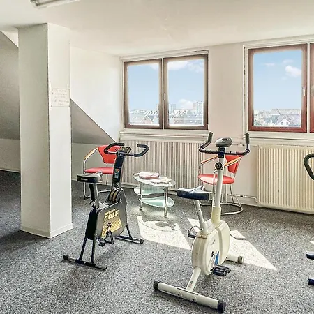 1 Bedroom Front In
